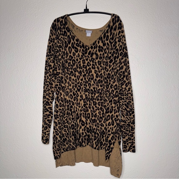 Chico’s Zenergy Cashmere Cotton Cozy Leopard Dolman Tunic Sweater. - Picture 1 of 2